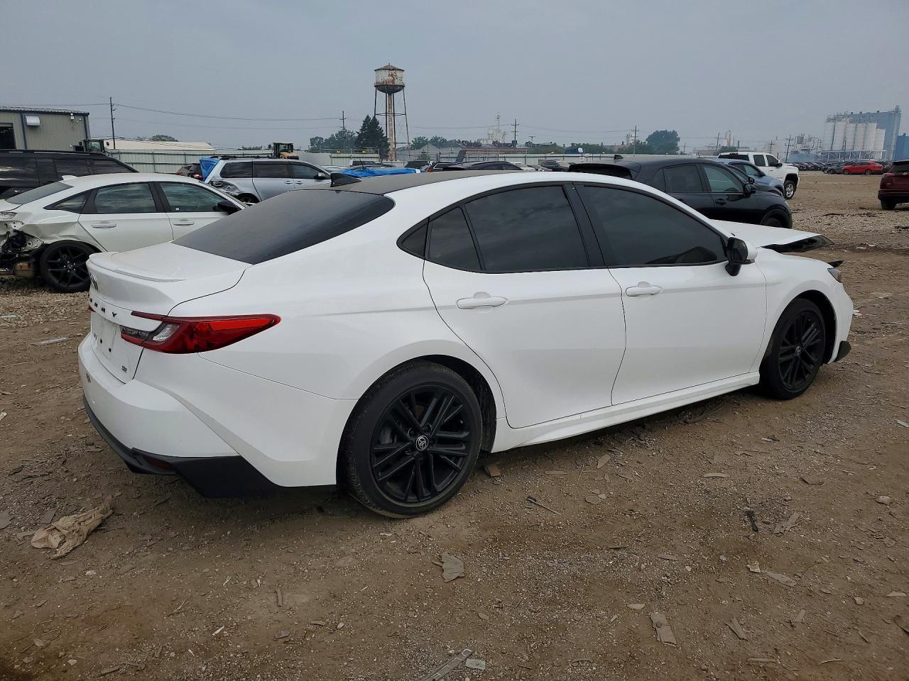 2025 Toyota Camry Se - zdjęcie 3