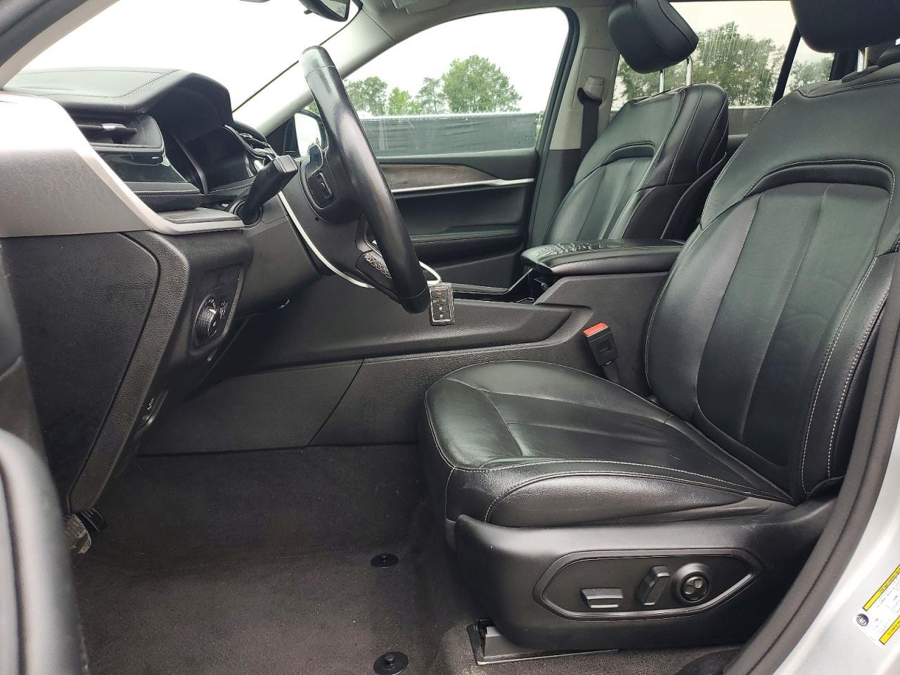 2022 Jeep Grand Cherokee Limited - zdjęcie 7