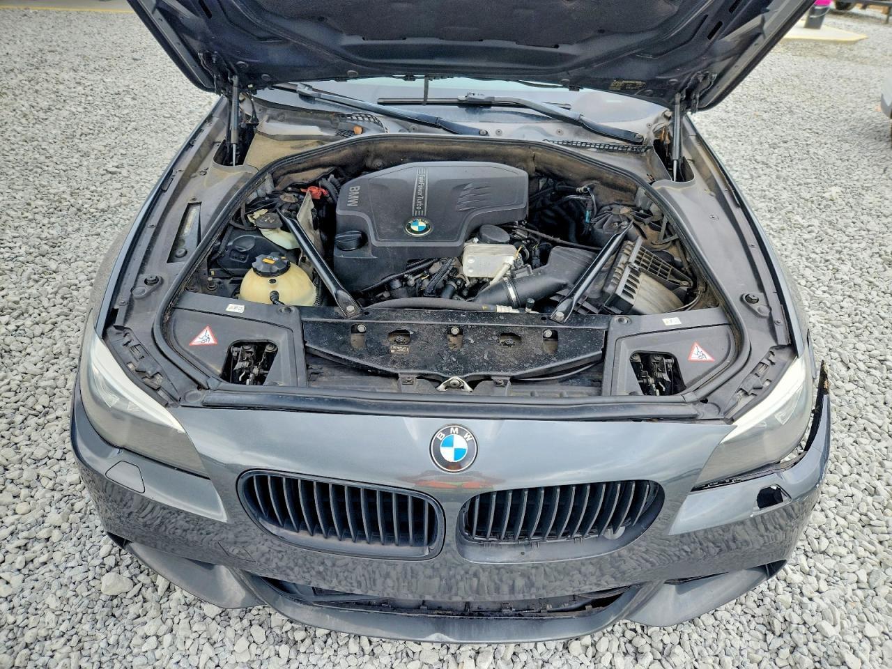 2016 BMW 528 I - zdjęcie 11