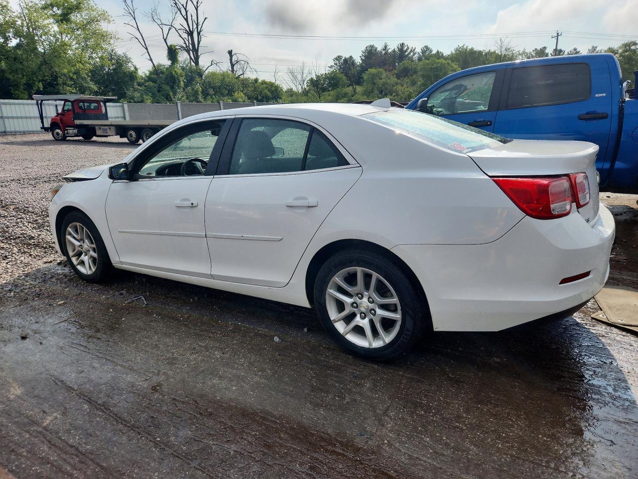 2014 Chevrolet Malibu 1Lt - zdjęcie 2