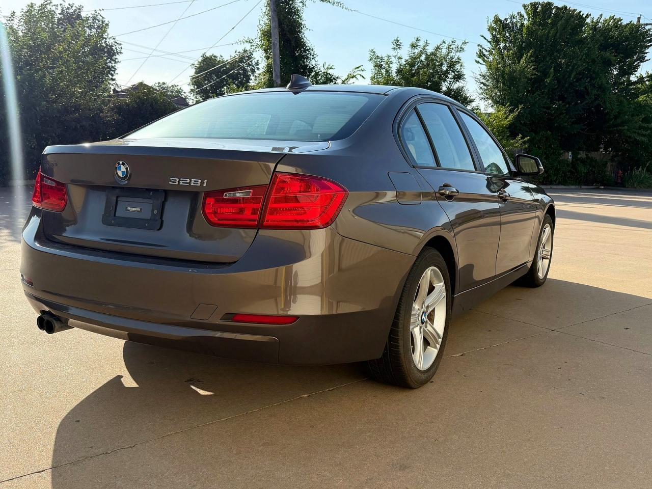 2013 BMW 328 I - zdjęcie 4