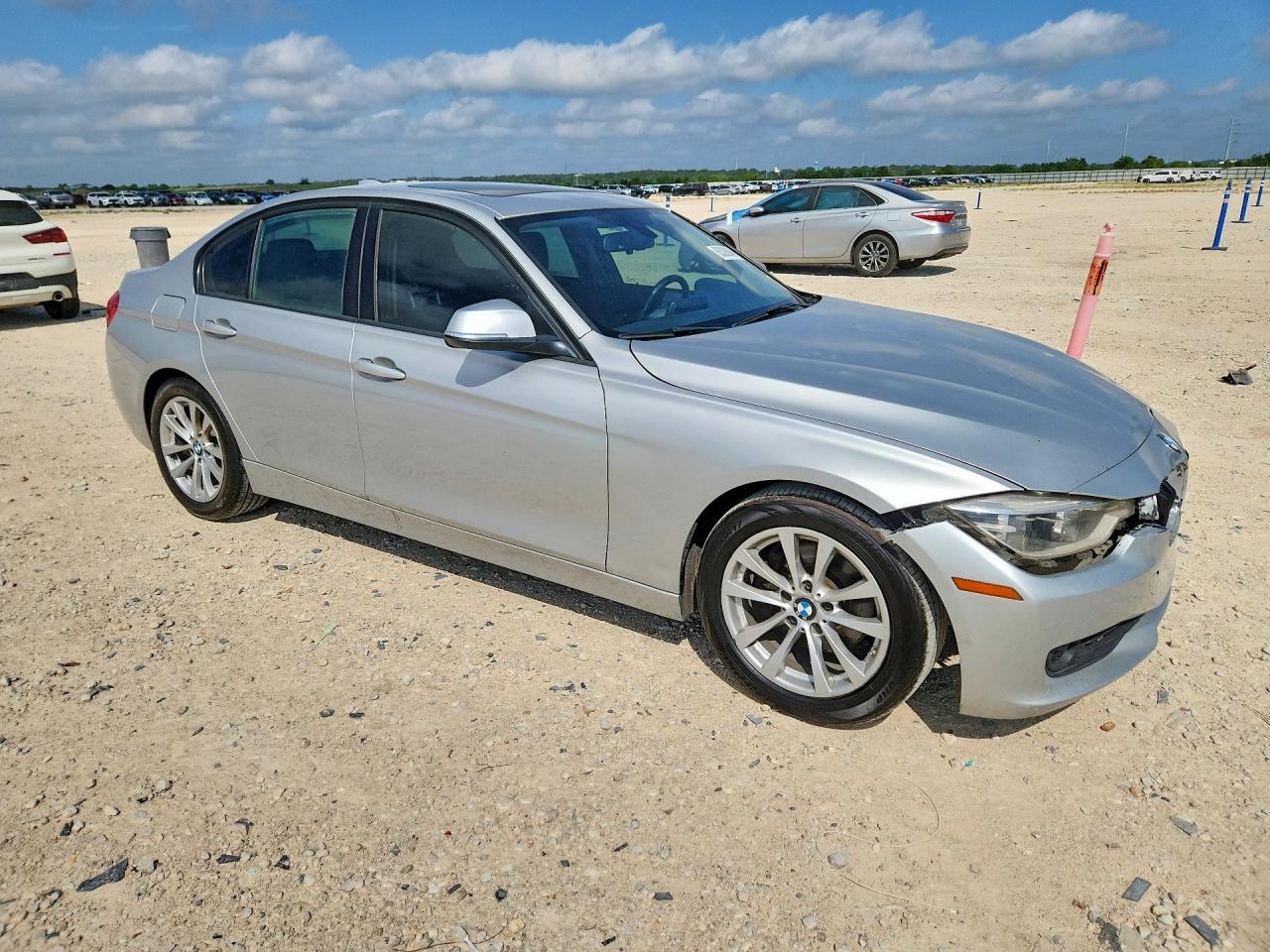 2018 BMW 320 I - zdjęcie 4