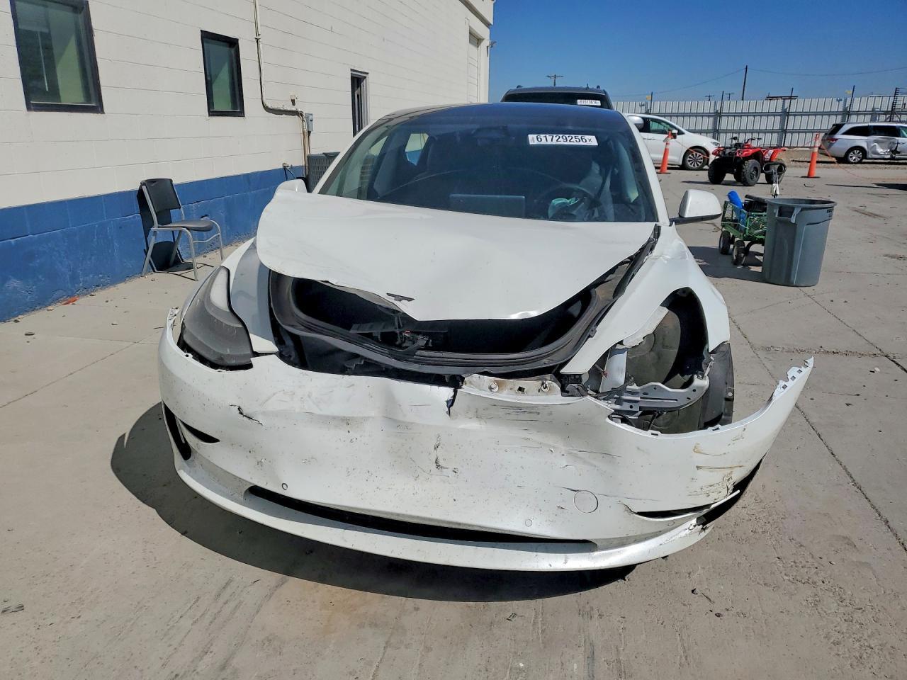 2022 Tesla Model 3 - zdjęcie 5