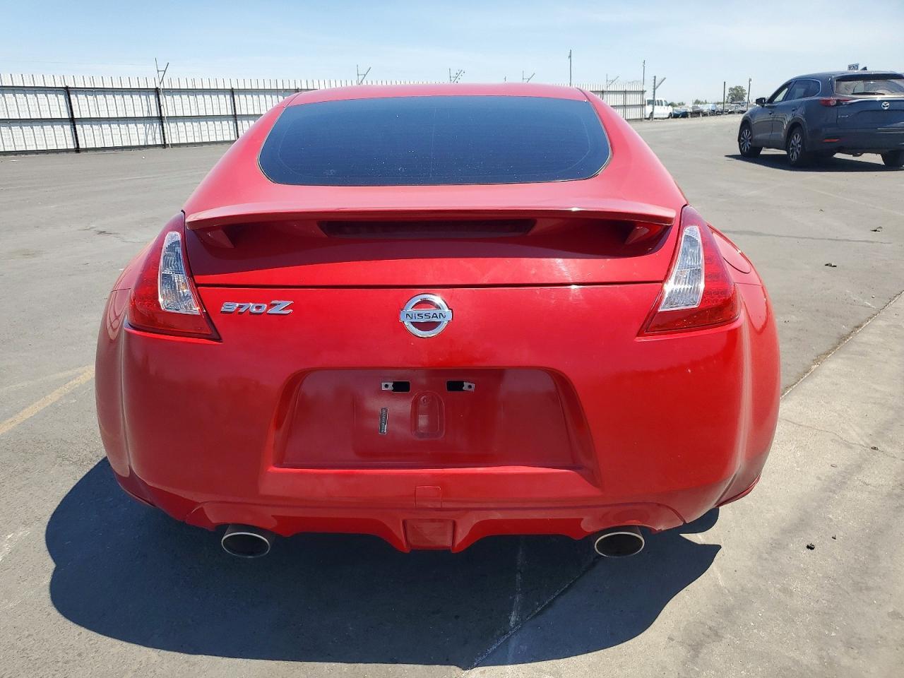 2015 Nissan 370Z Sport - zdjęcie 10