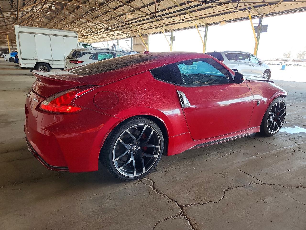 2016 Nissan 370Z Nismo Tech - zdjęcie 3