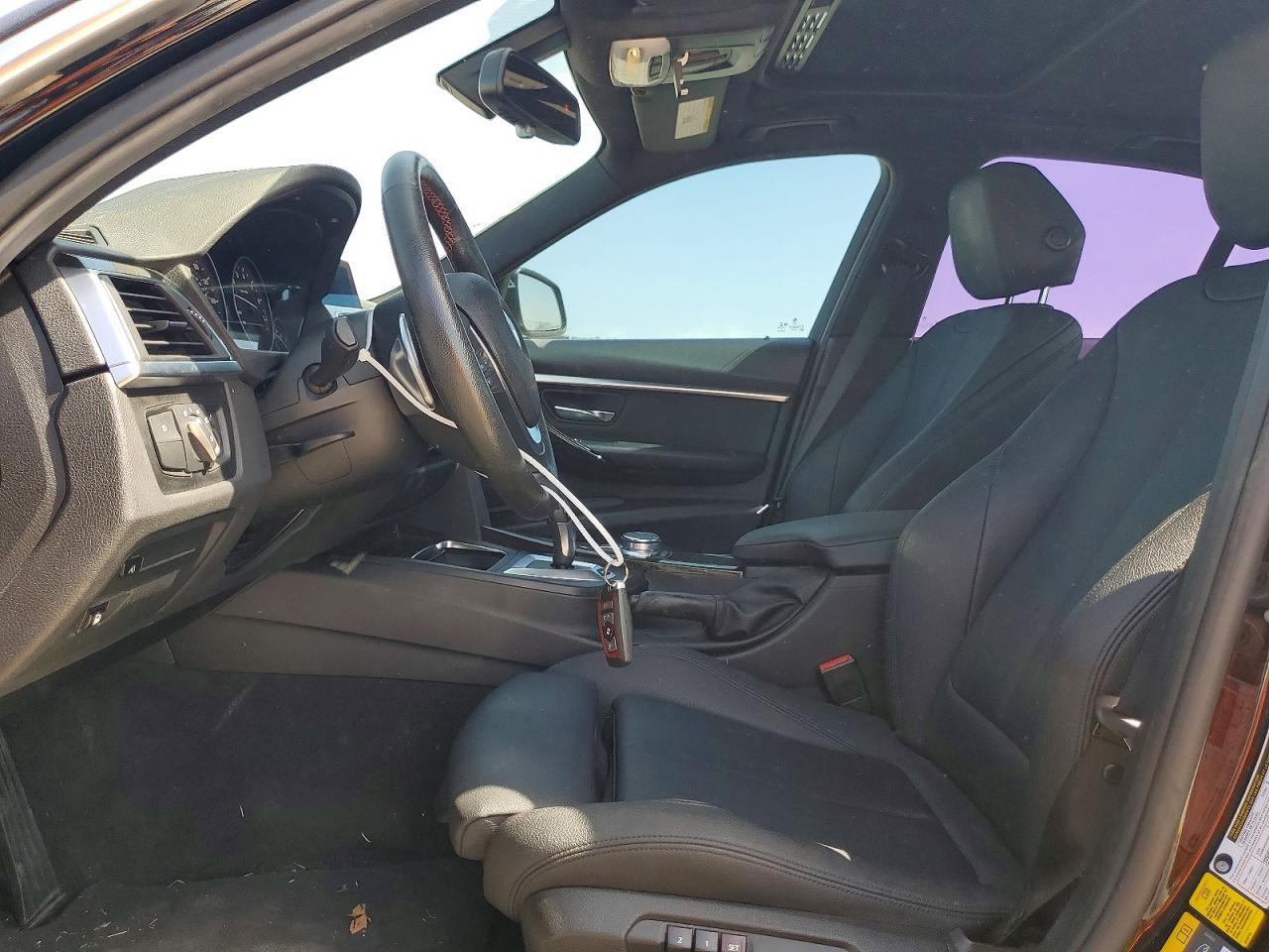 2018 BMW 330E - zdjęcie 7