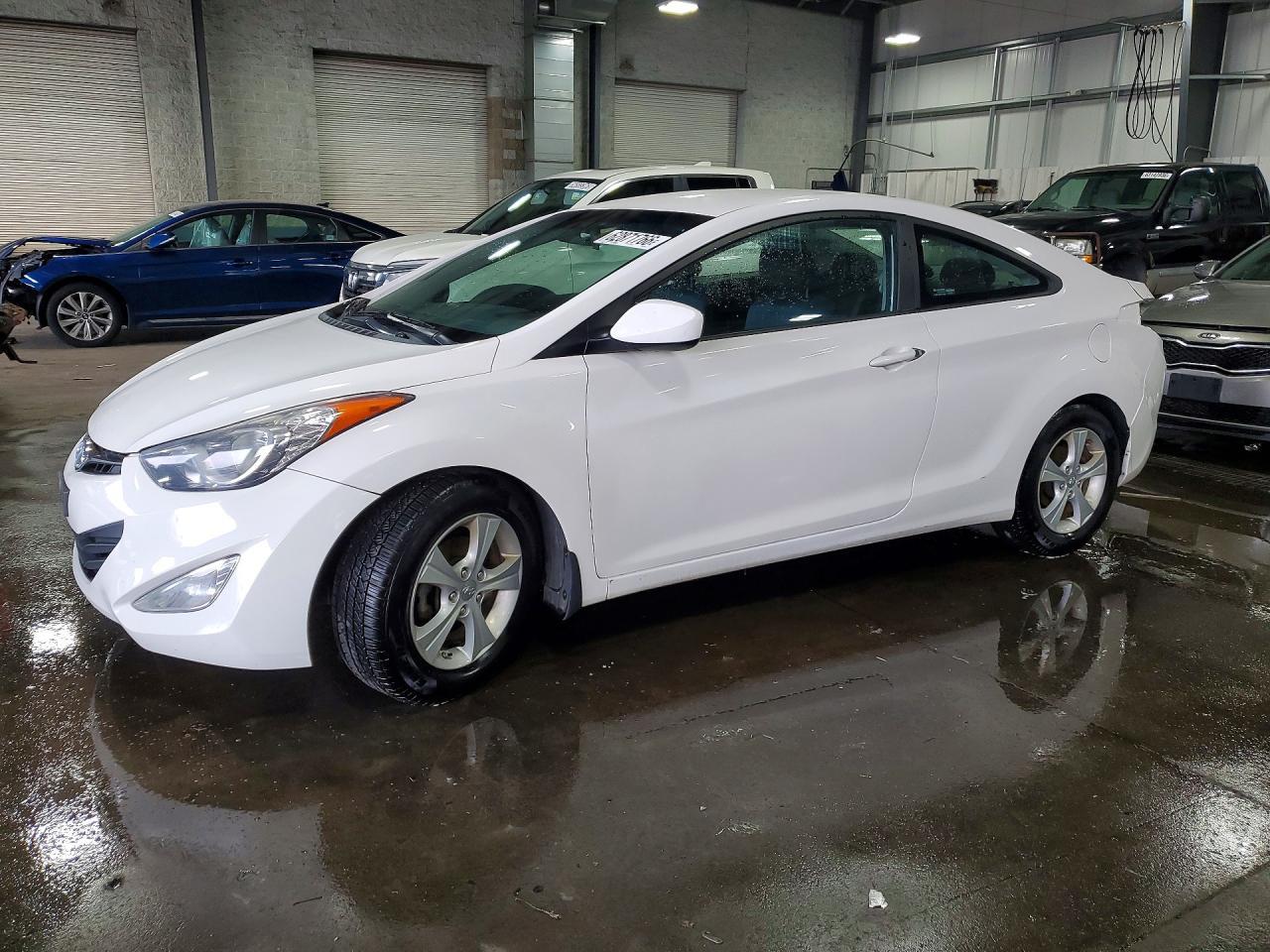 2013 Hyundai Elantra Coupe Gs - zdjęcie główne