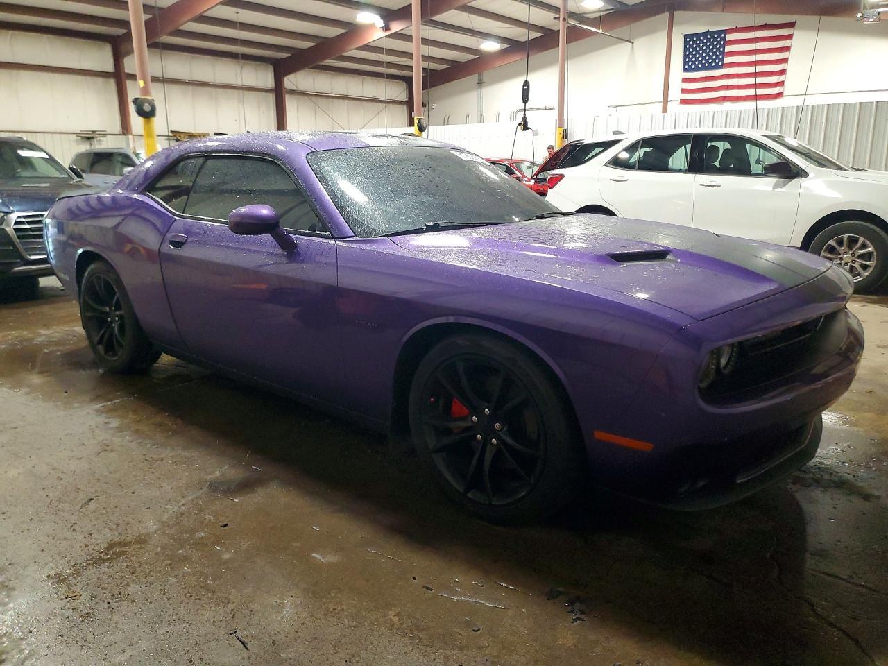 2016 Dodge Challenger R/T - zdjęcie 4
