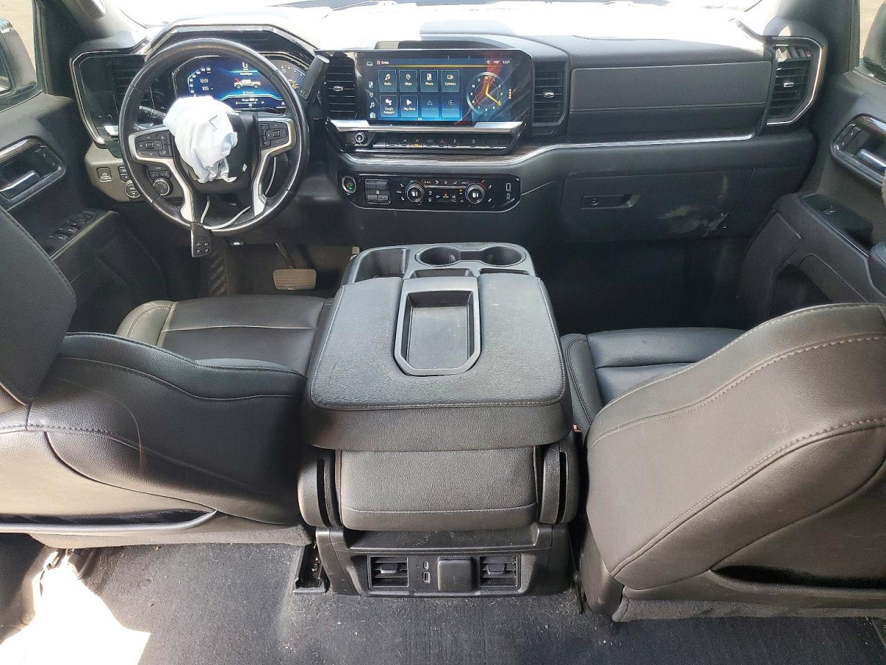 2022 Chevrolet Silverado K1500 Lt - zdjęcie 8
