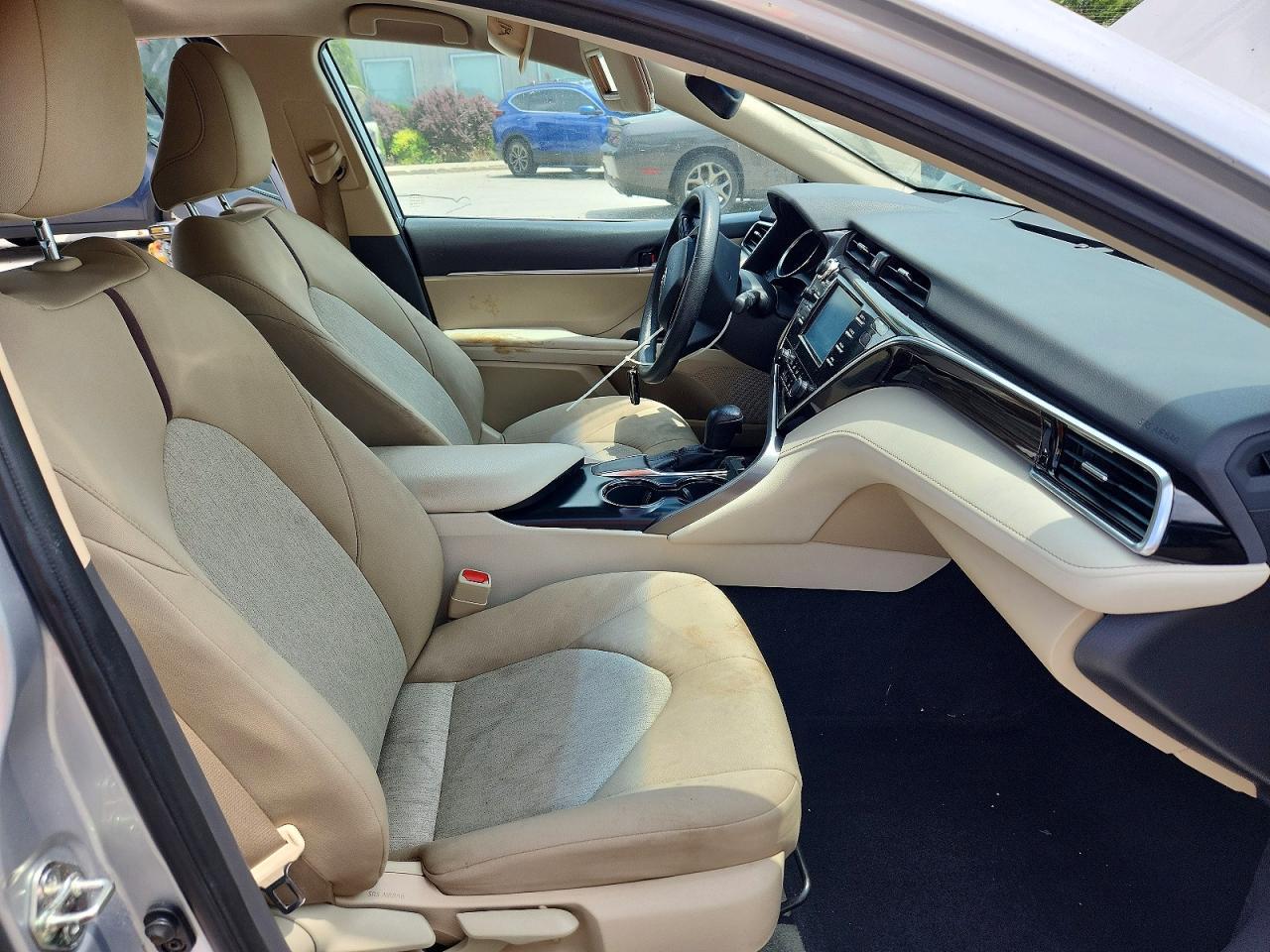 2018 Toyota Camry Le - zdjęcie 7