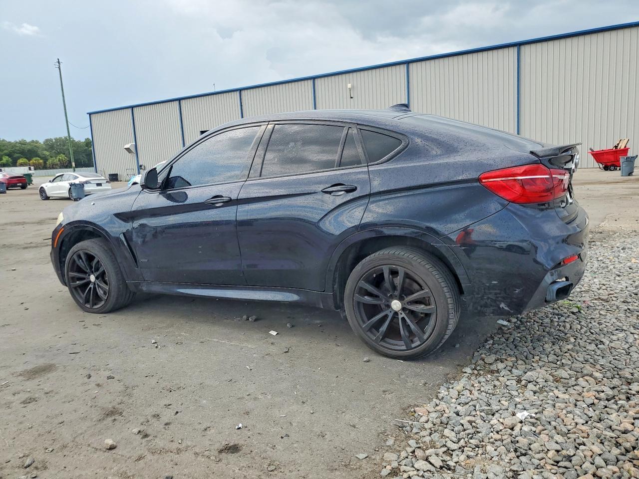2016 BMW X6 xDrive35I - zdjęcie 2