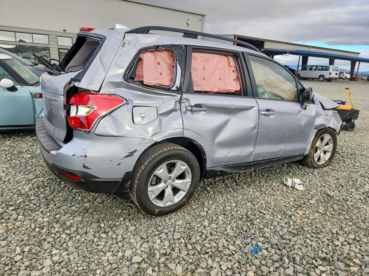2016 Subaru Forester 2.5I Premium - zdjęcie 3