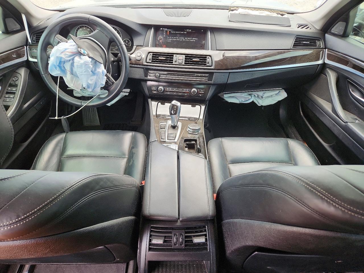 2015 BMW Seria 5 535i - zdjęcie 8