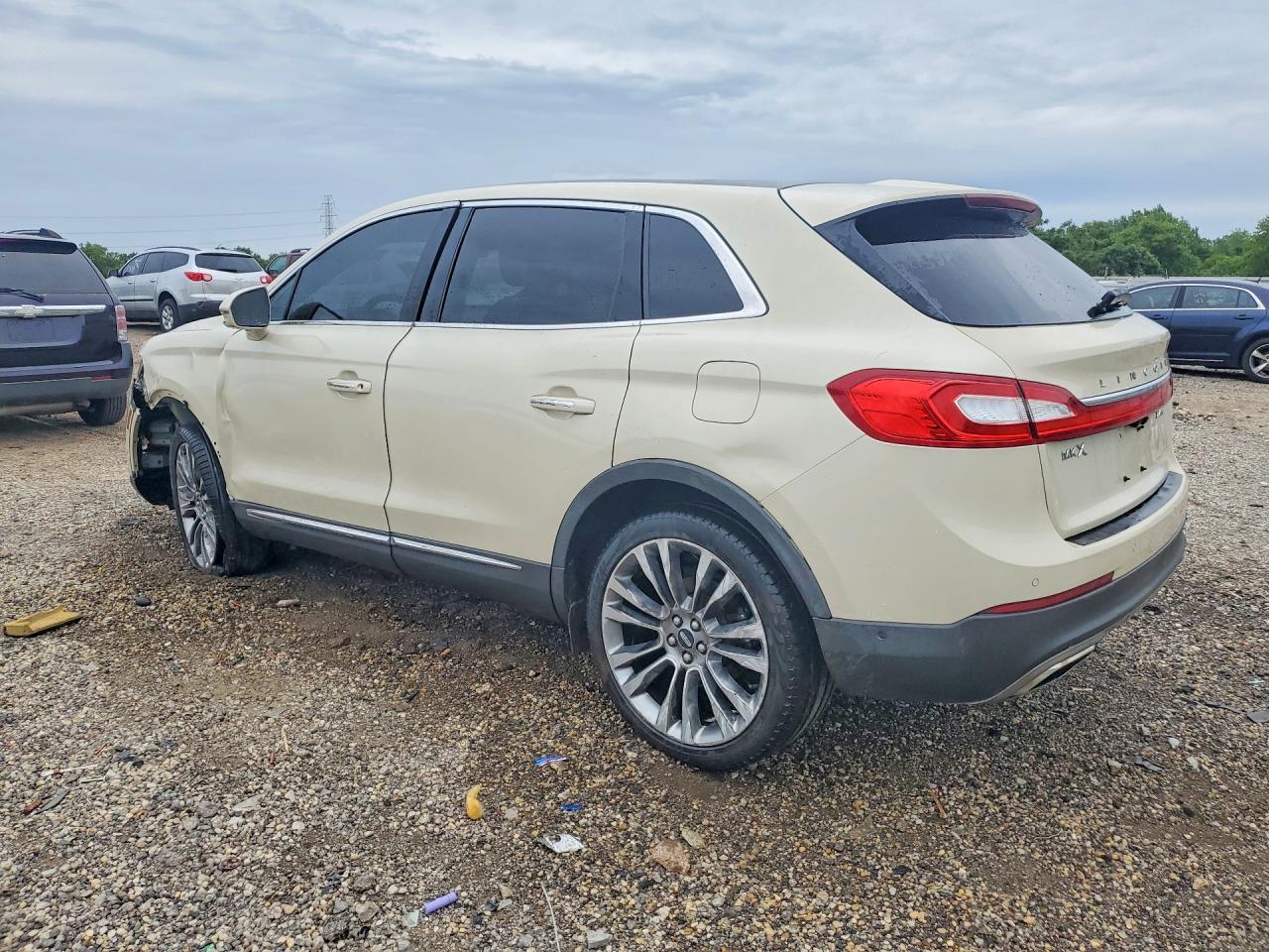 2016 Lincoln Mkx Reserve - zdjęcie 2