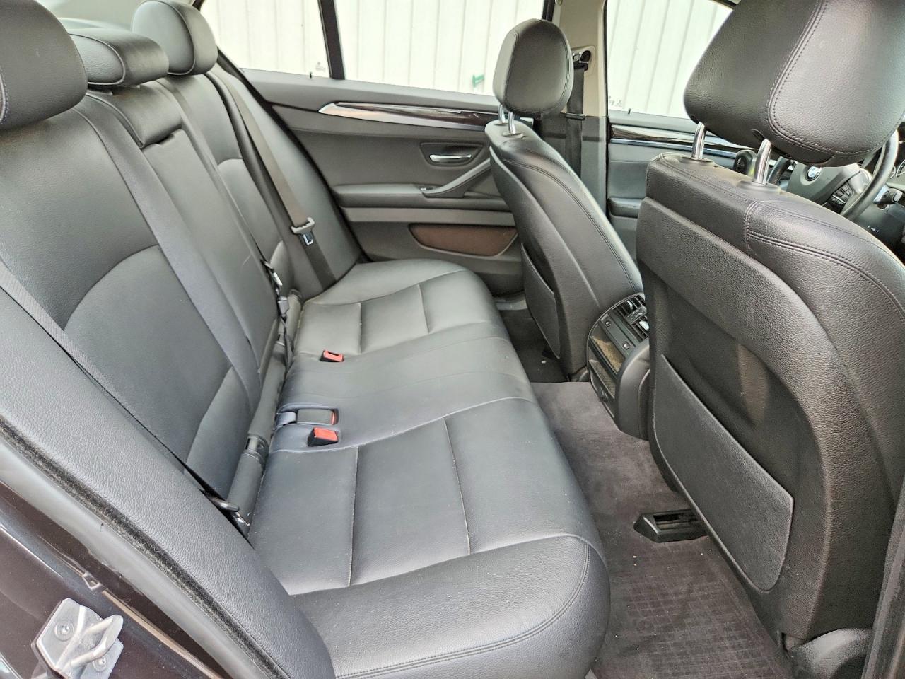 2016 BMW Seria 5 535i - zdjęcie 10