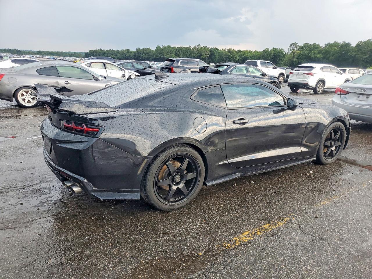 2017 Chevrolet Camaro Lt - zdjęcie 3