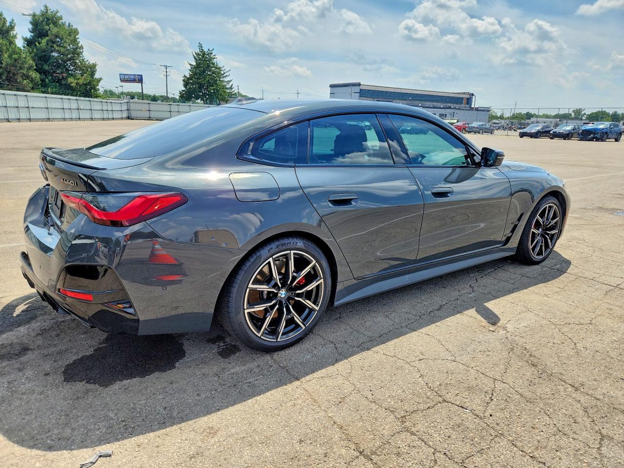 2024 BMW Seria 4 M440i - zdjęcie 3