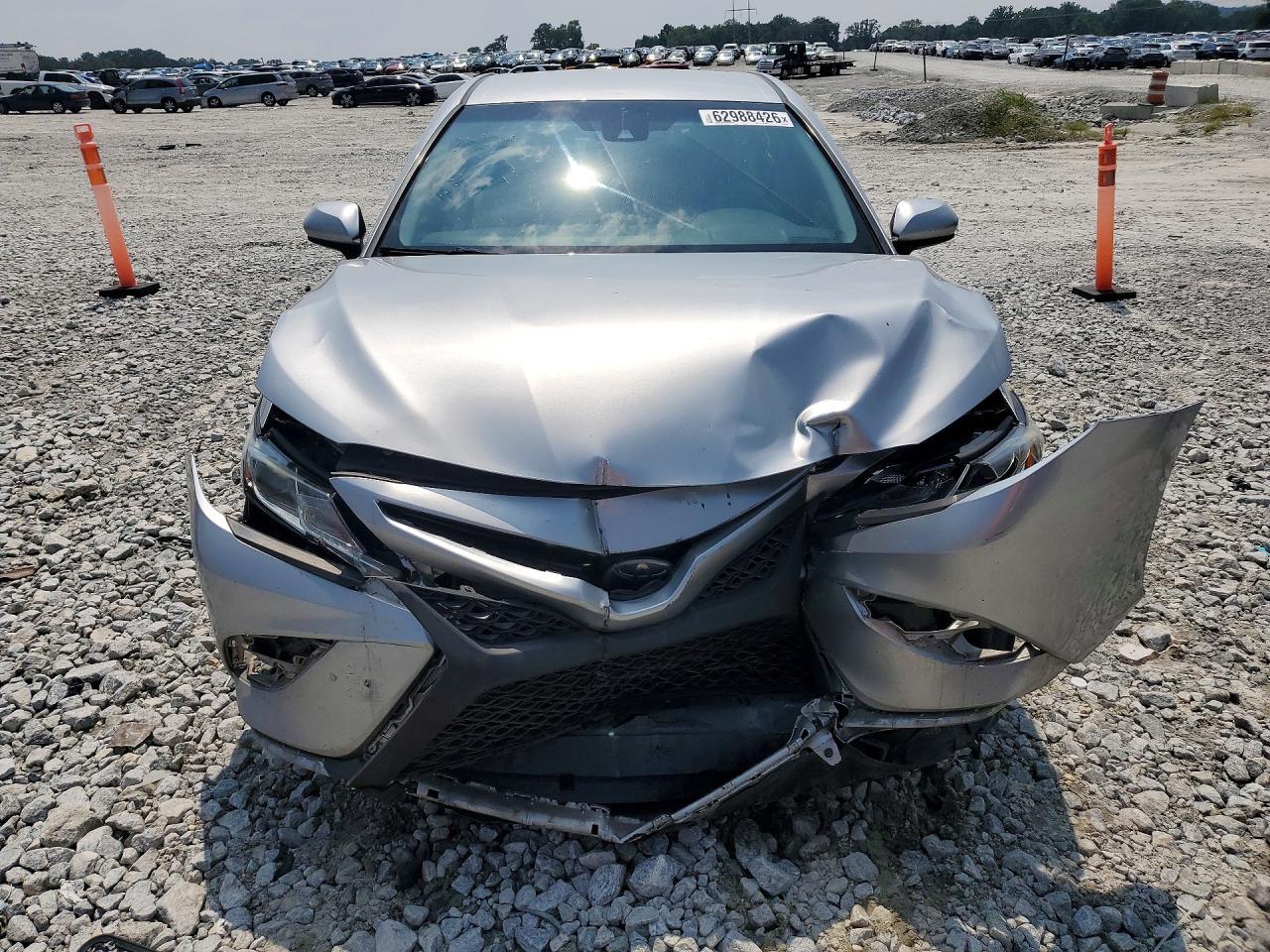 2018 Toyota Camry Se - zdjęcie 5