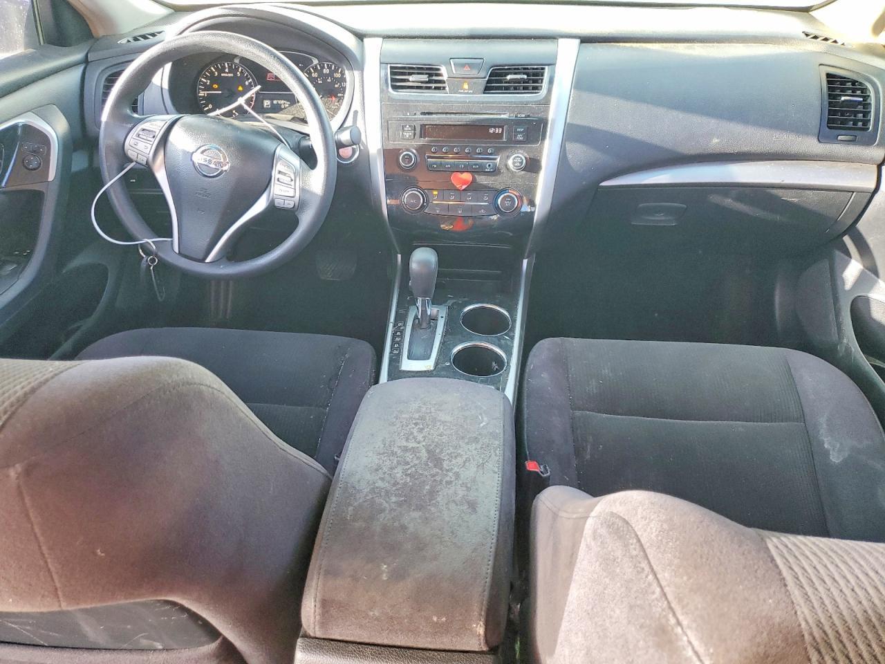 2013 Nissan Altima 2.5 - zdjęcie 8
