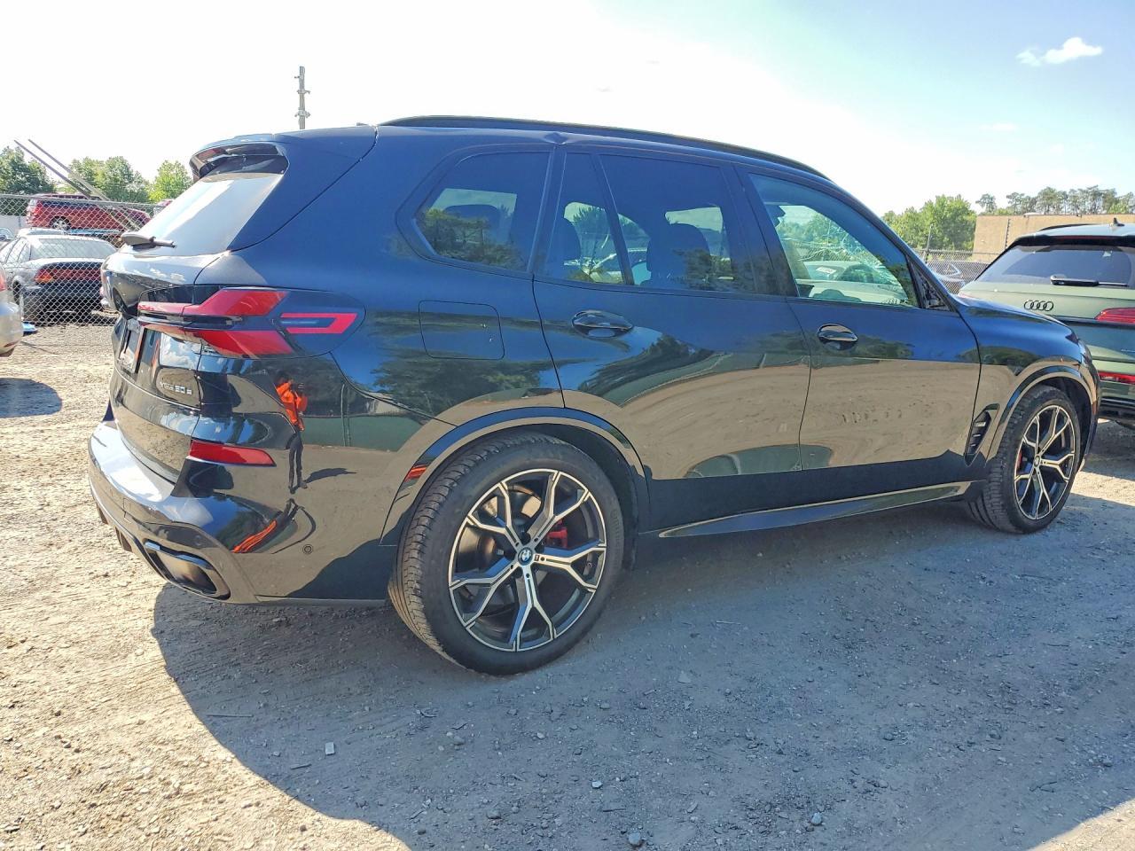2024 BMW X5 xDrive50E - zdjęcie 3
