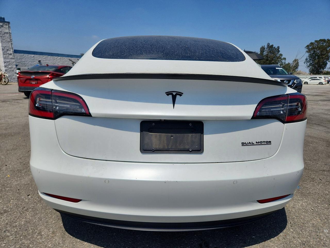 2019 Tesla Model 3 - zdjęcie 6