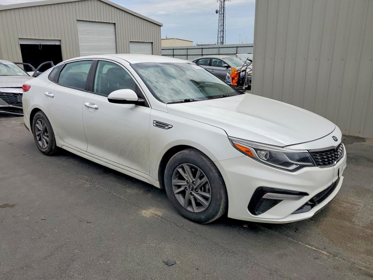 2020 Kia Optima Lx - zdjęcie 4