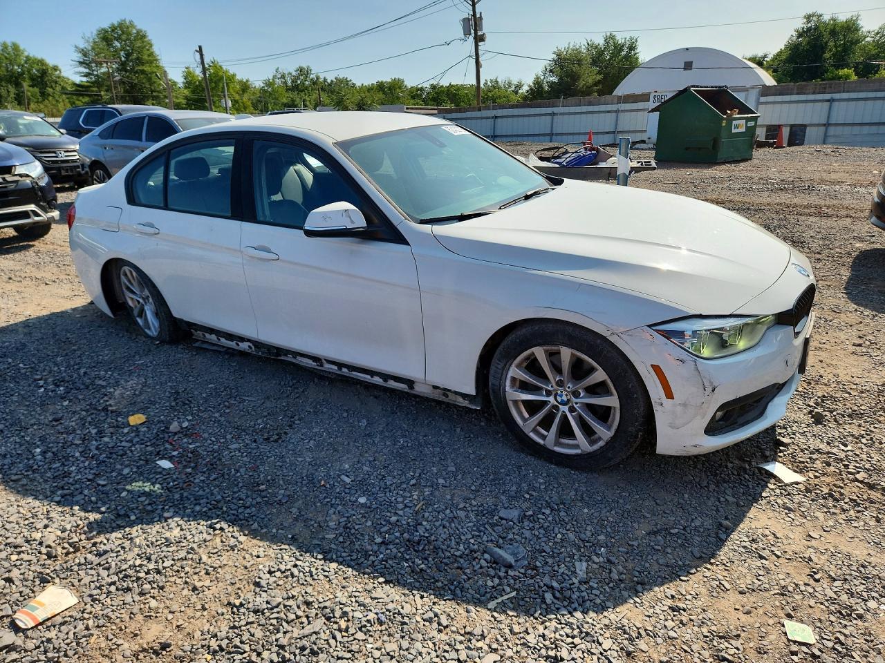 2018 BMW Seria 3 320i - zdjęcie 4