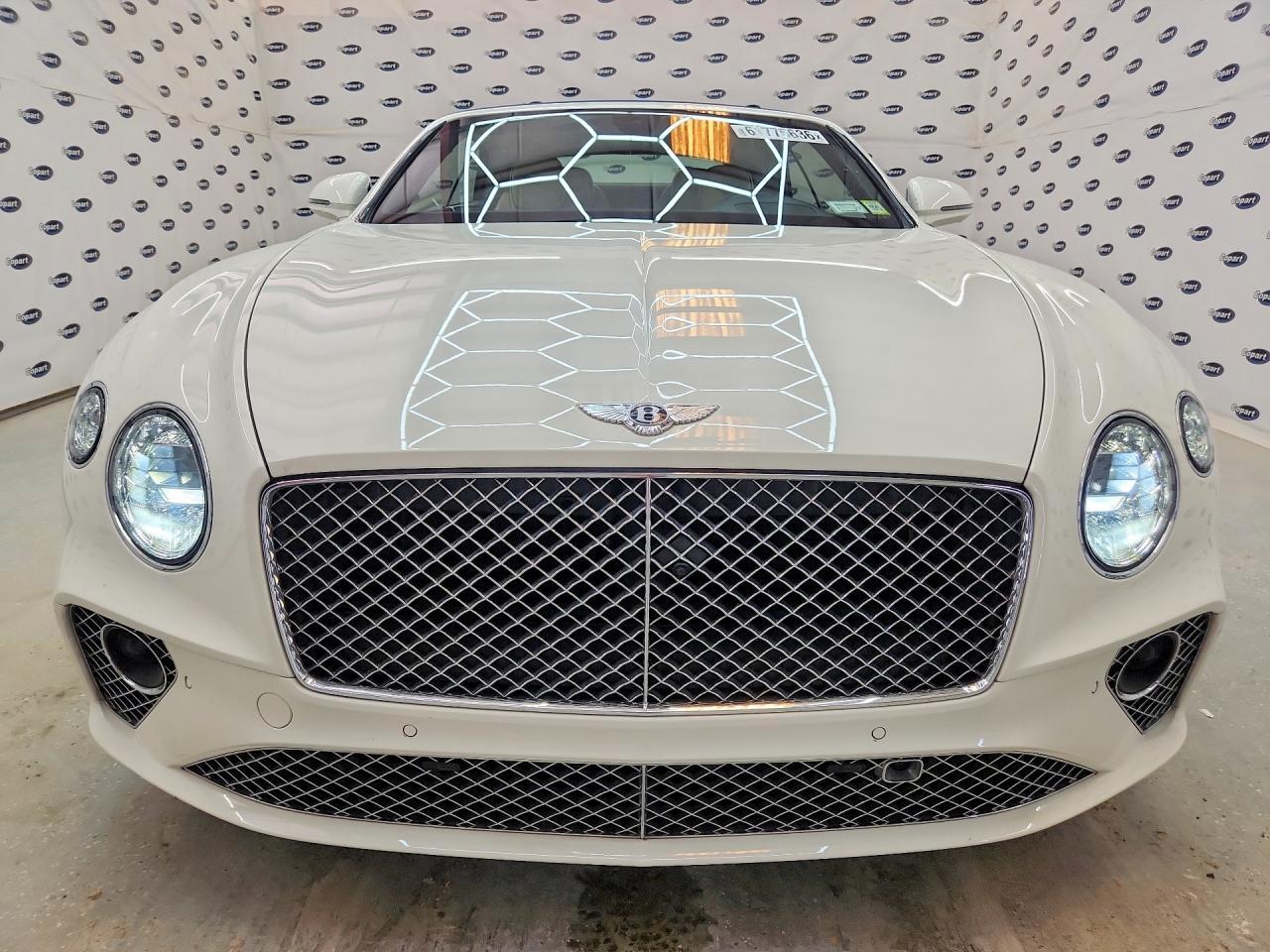 2022 Bentley Continental Gt - zdjęcie 5