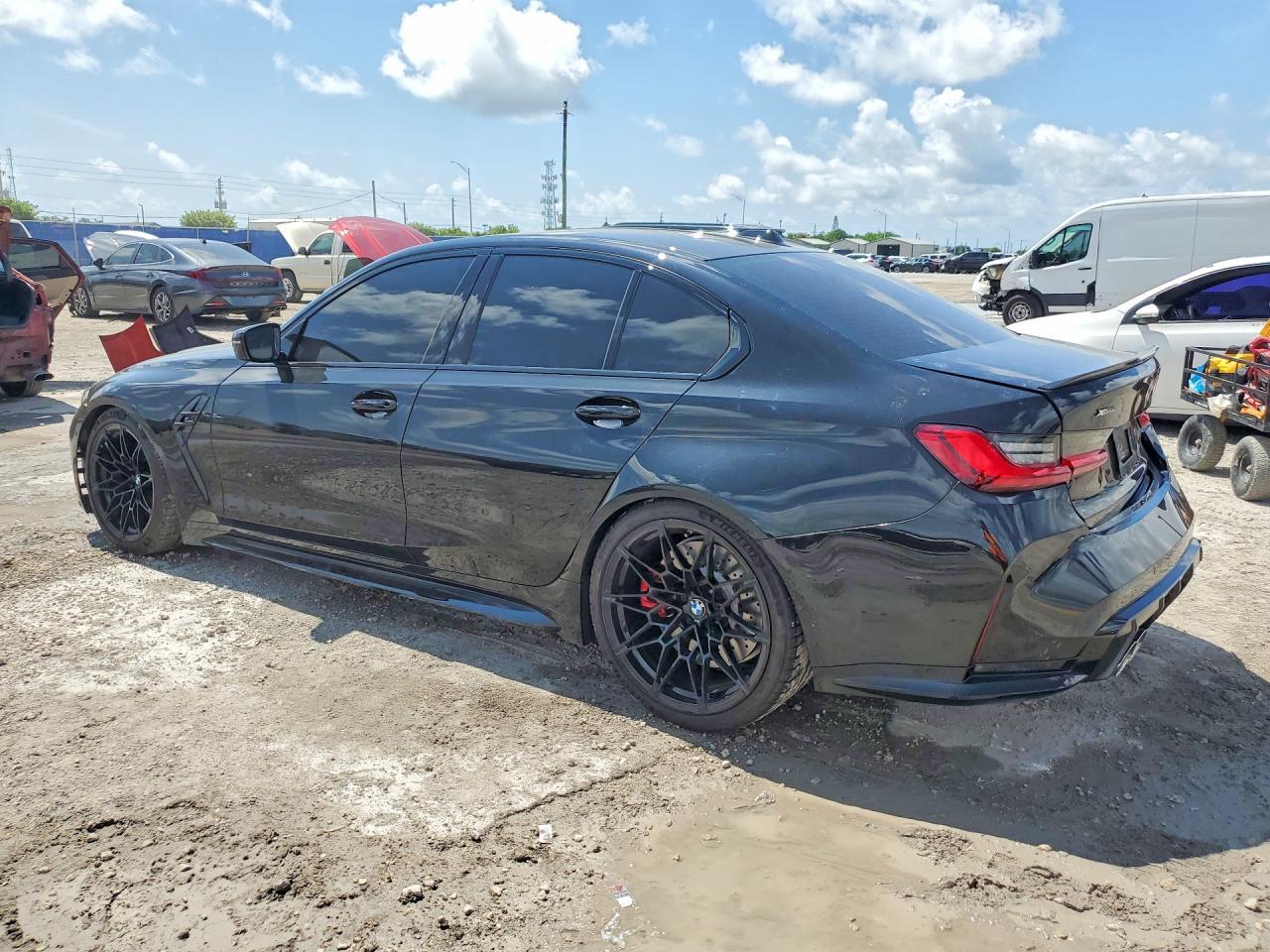 2023 BMW M3 Competition - zdjęcie 2
