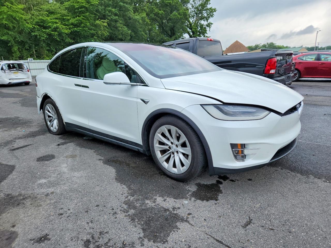 2019 Tesla Model X - zdjęcie 4