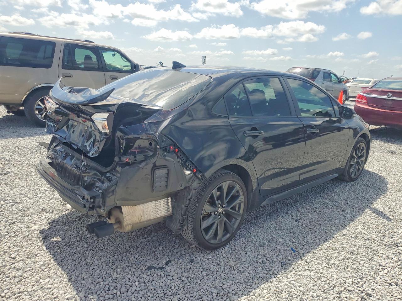 2024 Toyota Corolla Se - zdjęcie 3