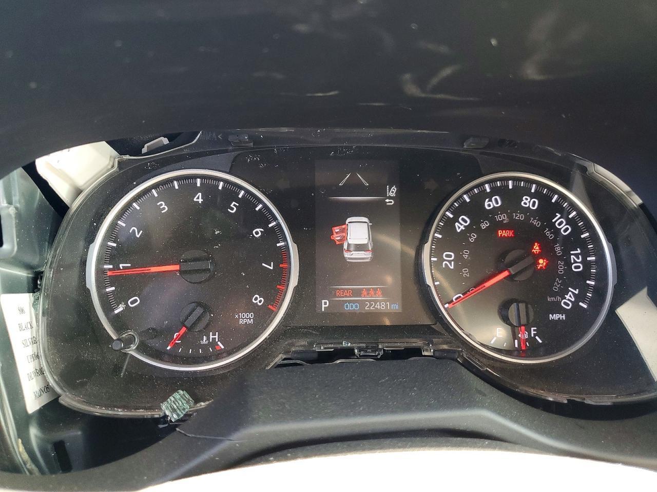 2020 Toyota Rav4 Le - zdjęcie 9