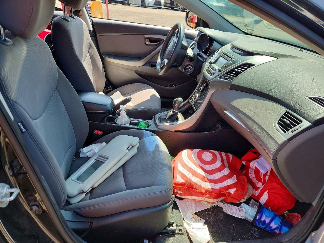 2014 Hyundai Elantra - zdjęcie 7