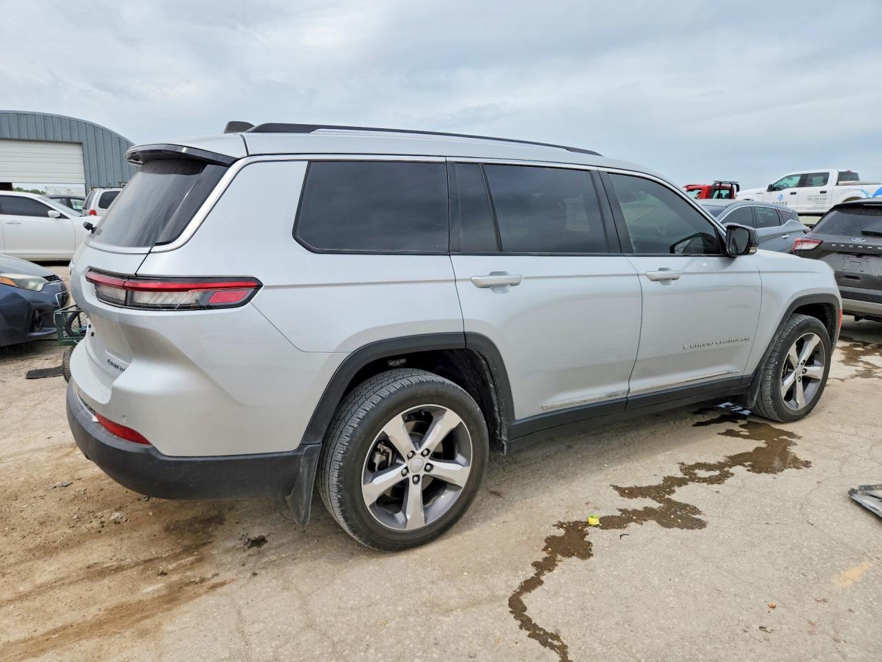 2021 Jeep Grand Cherokee L Limited - zdjęcie 3