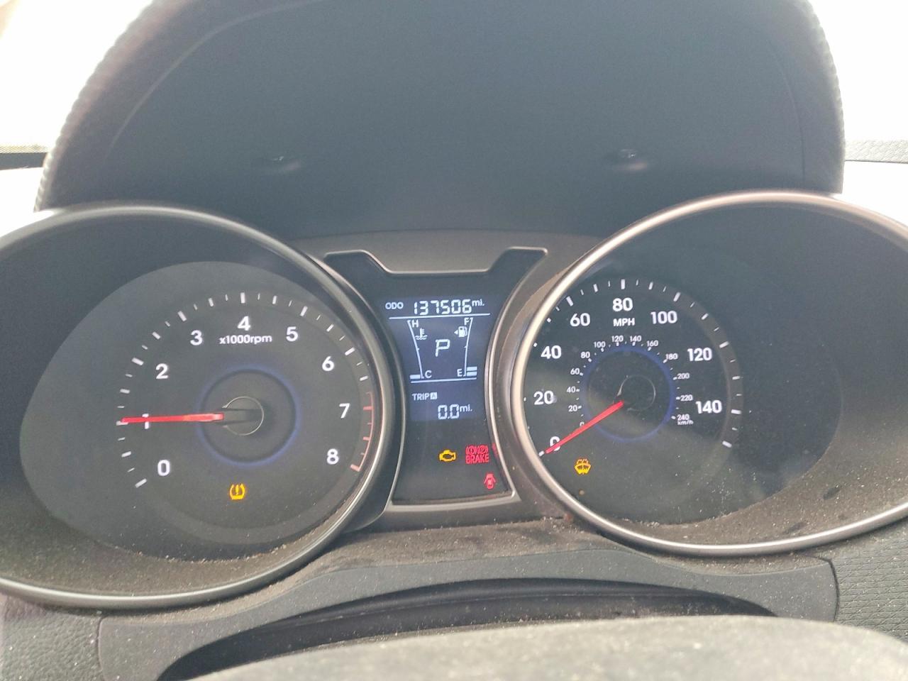 2015 Hyundai Veloster Base - zdjęcie 9