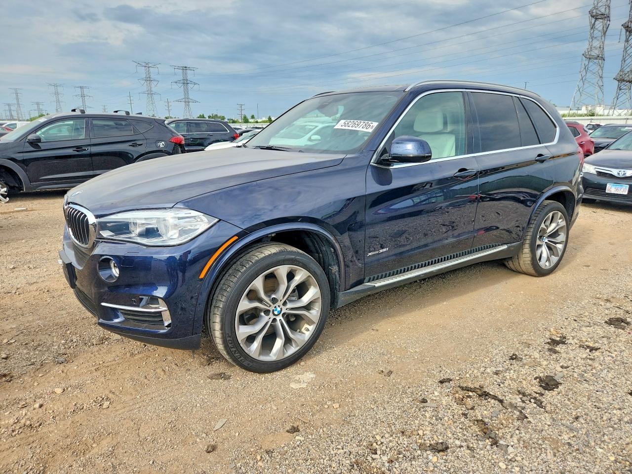 2017 BMW X5 xDrive35I - zdjęcie główne