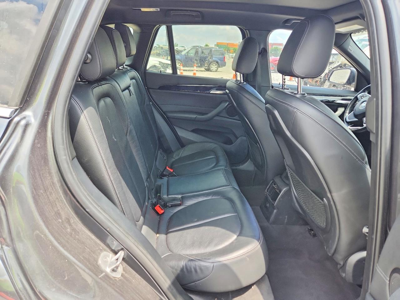 2018 BMW X1 xDrive28I - zdjęcie 11