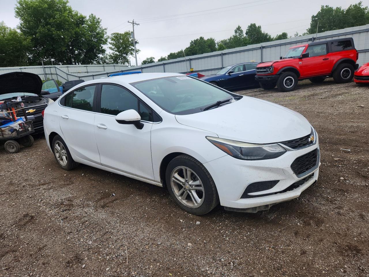 2016 Chevrolet Cruze Lt - zdjęcie 4