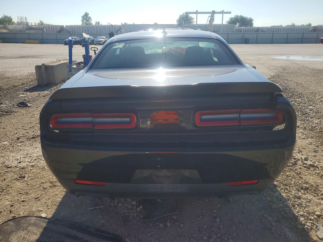 2023 Dodge Challenger R - zdjęcie 6
