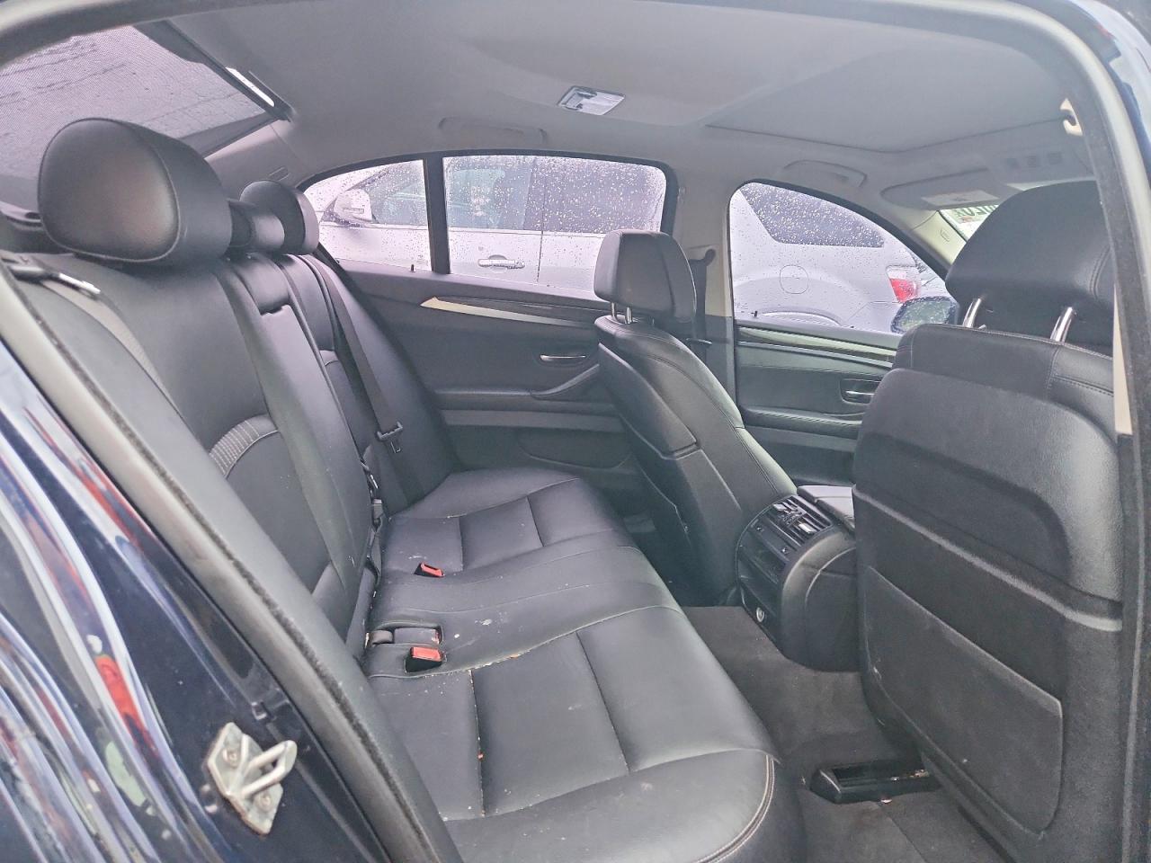 2016 BMW Seria 5 535i - zdjęcie 10