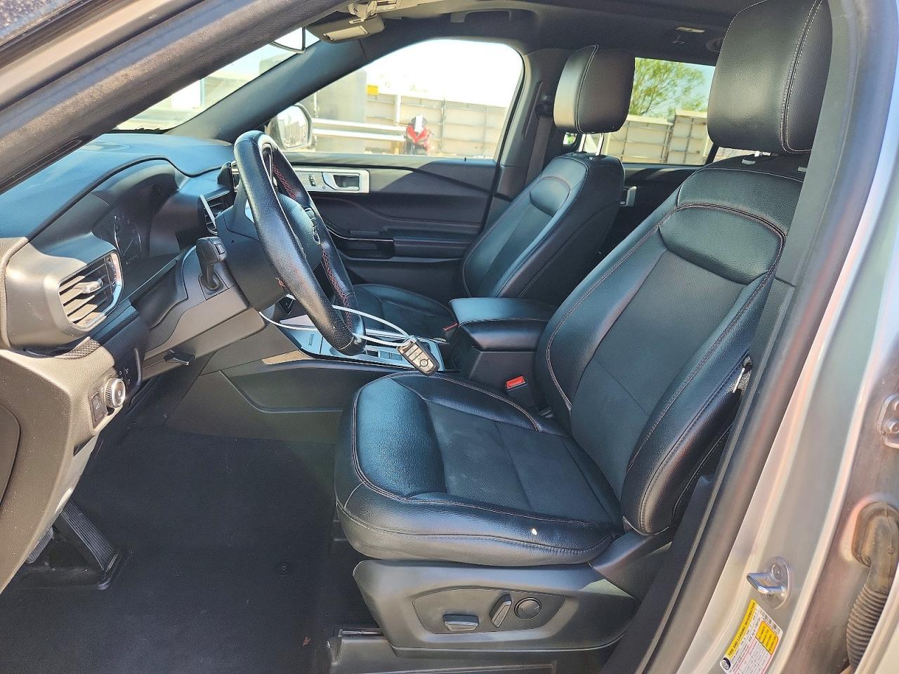 2023 Ford Explorer St-Line - zdjęcie 7