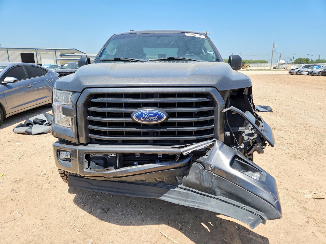2017 Ford F150 Supercrew - zdjęcie 5