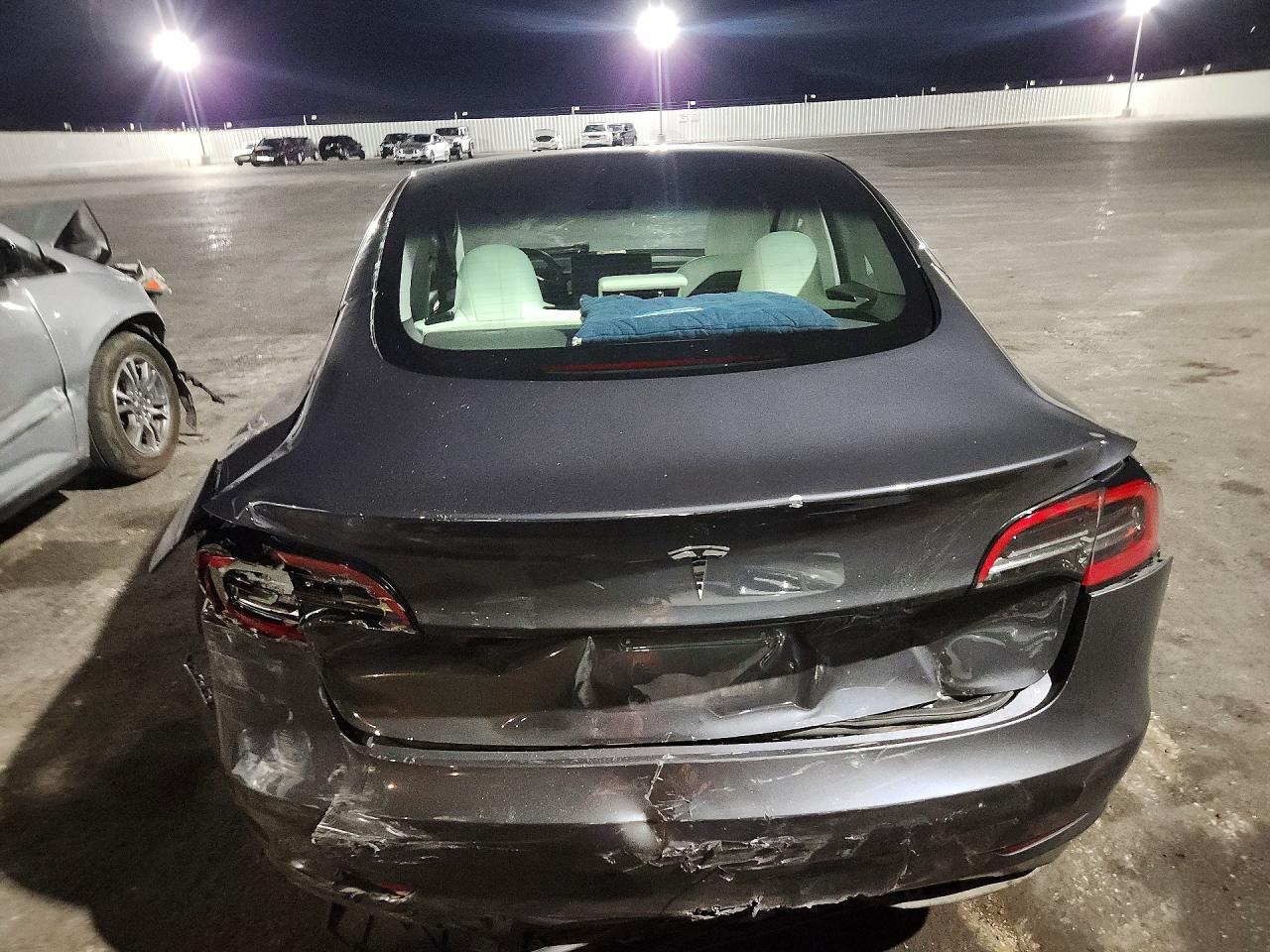 2023 Tesla Model 3 - zdjęcie 6