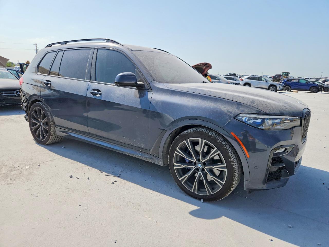 2020 BMW X7 M50I - zdjęcie 4