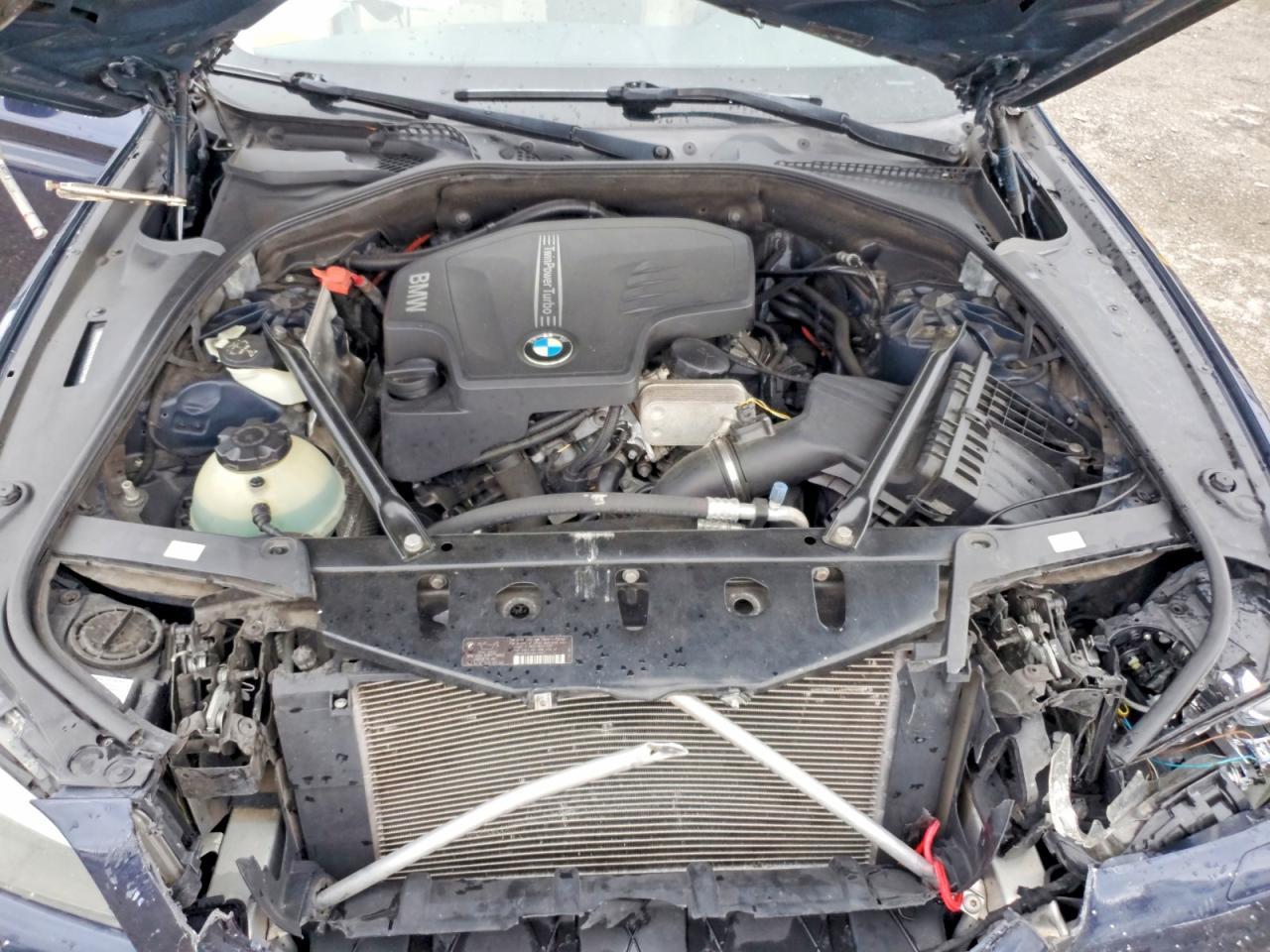 2013 BMW 528 I - zdjęcie 11