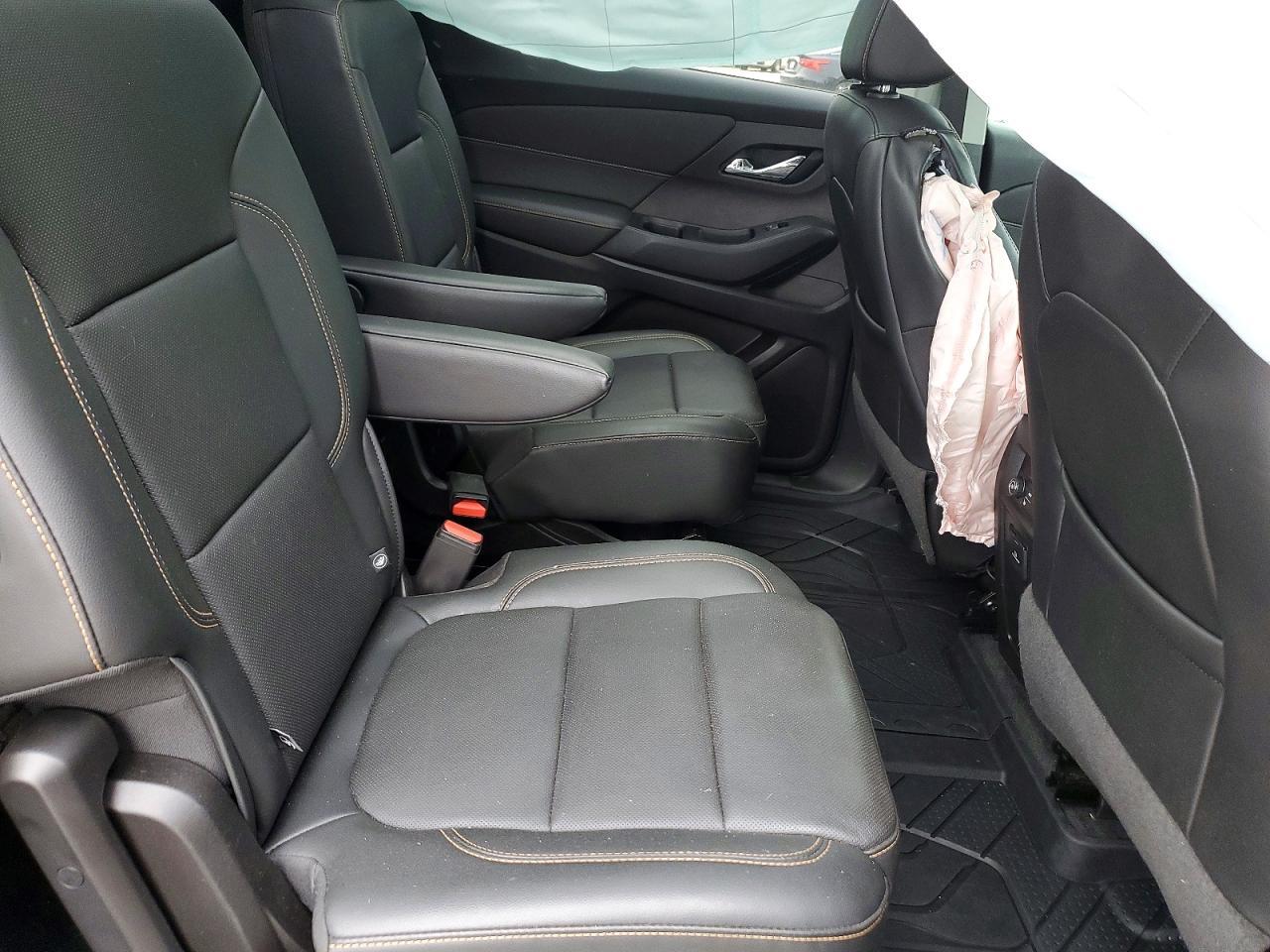 2019 Chevrolet Traverse Premier - zdjęcie 11