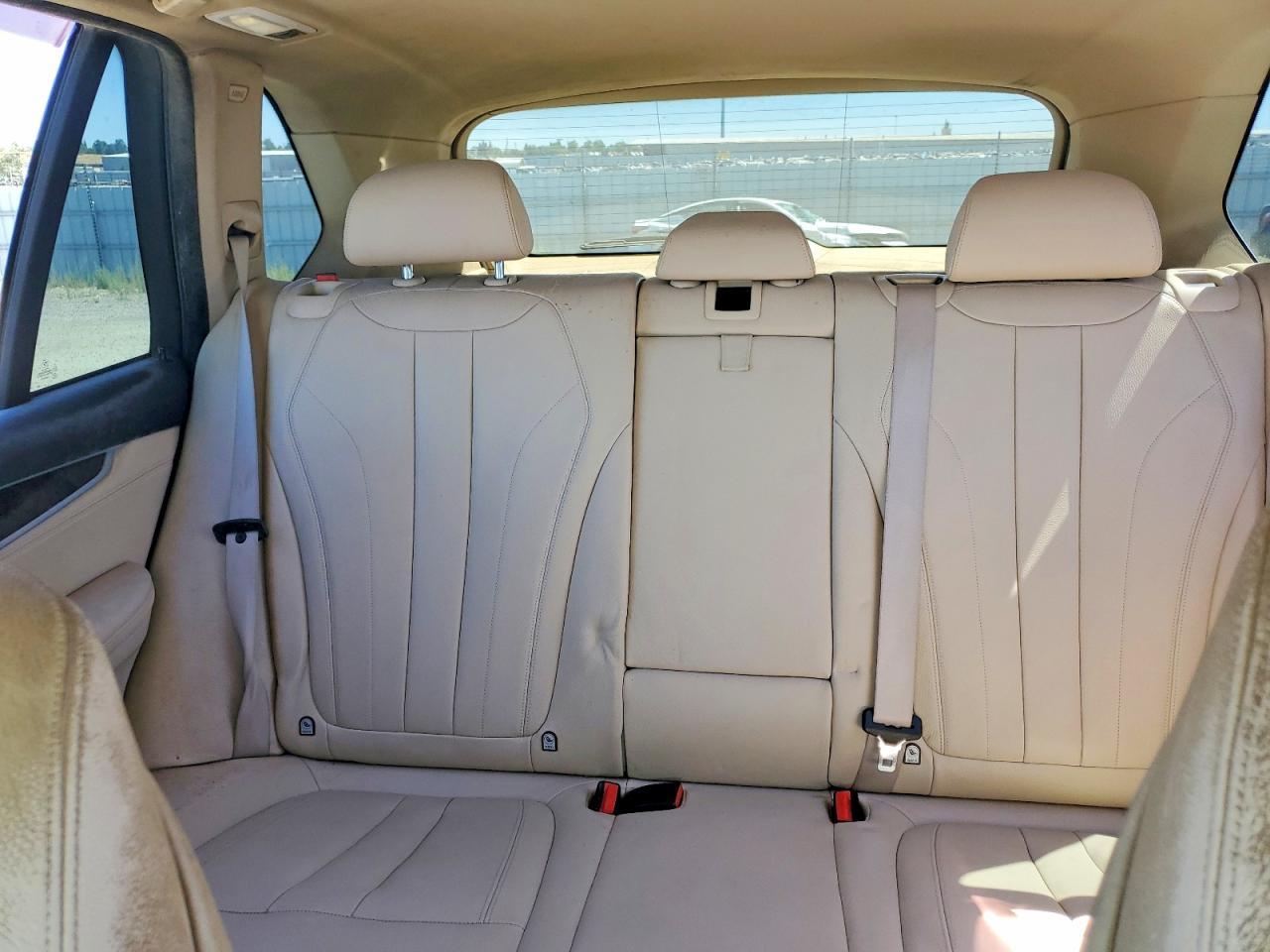 2015 BMW X5 xDrive35I - zdjęcie 10