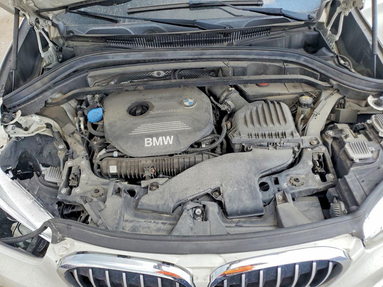 2016 BMW X1 xDrive28I - zdjęcie 12