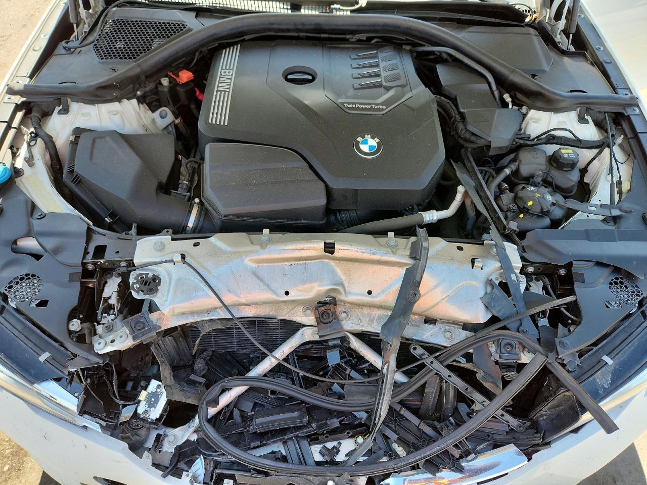 2019 BMW 330I - zdjęcie 11