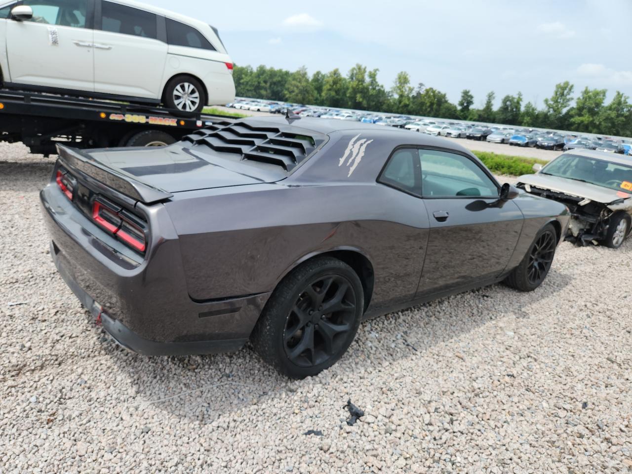 2015 Dodge Challenger Sxt - zdjęcie 3